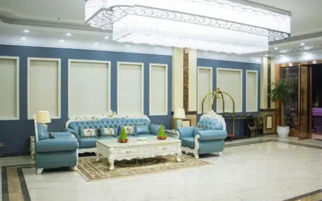 Lancang Auchan Hotel