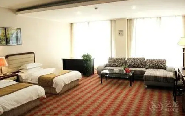 Yatai Hotel