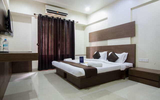 Fabhotel Blossoms Pune Airport (Viman Nagar)