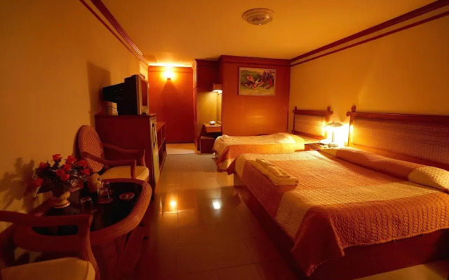 Rimchan Resort Hotel