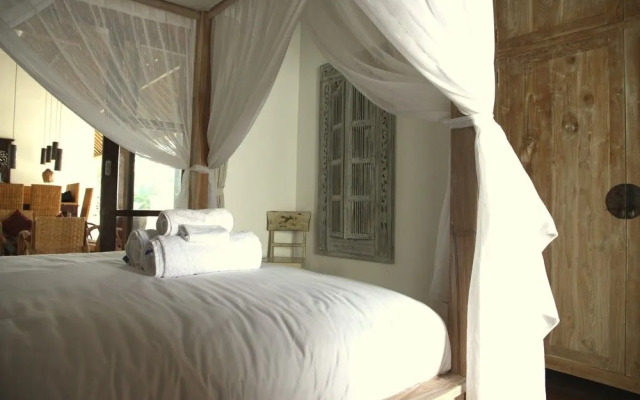 Villa Candi Kecil 1