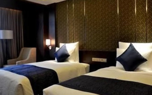 Ramada Plaza Chongqing