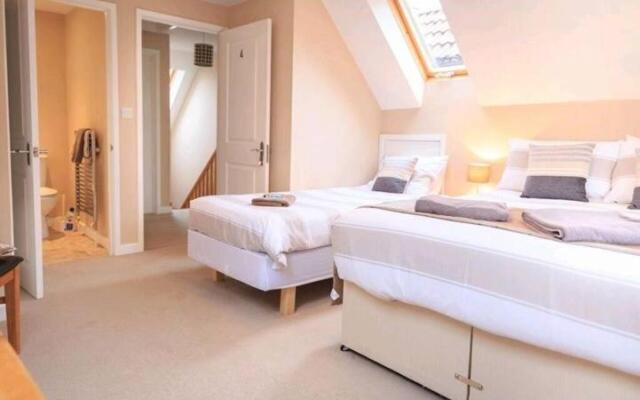 Cleeves Cottage