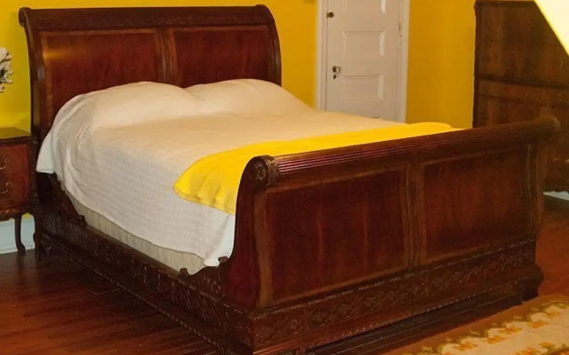 The Albanus Phillips Inn