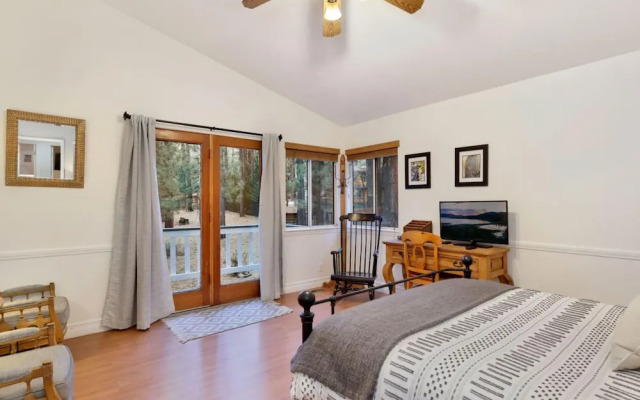Evergreen Escape-1322 by Big Bear Vacations