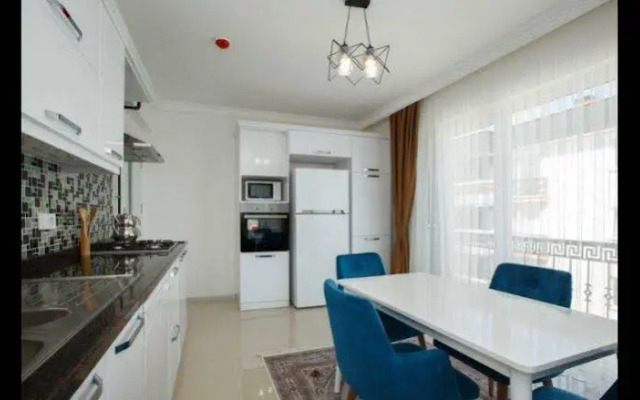 Golden Star Suites