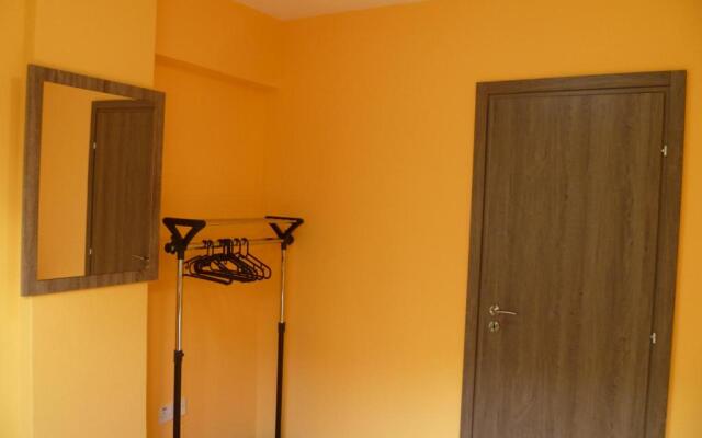 City center private 1 or 2 bedroom flat - Dimofontos