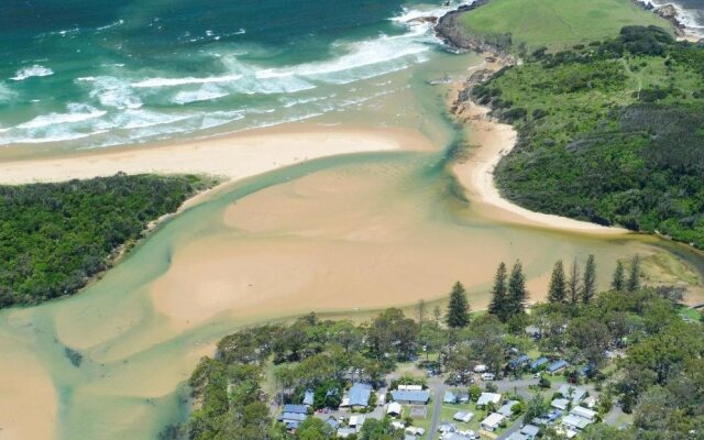 Reflections Moonee Beach - Holiday Park