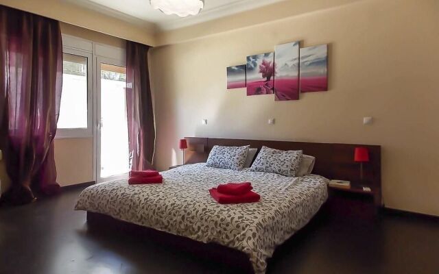 Athens Stylish Apartment