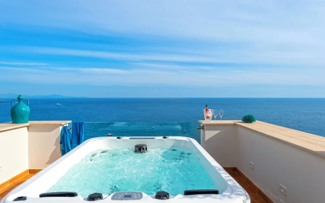 Villa Francesco Luxury Suites
