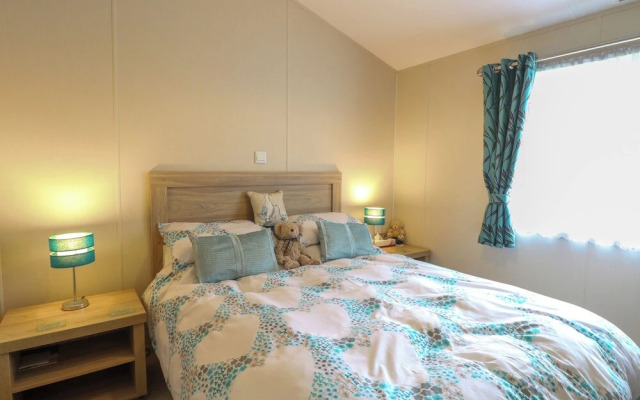 21 Norman Drive Lodge