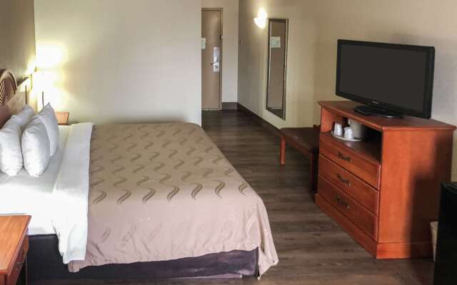 Quality Inn Near Joint Base Andrews - Washington Area
