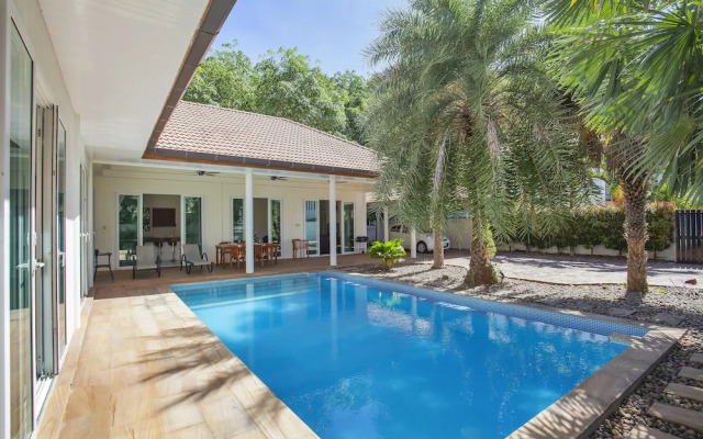Villa Bright Star