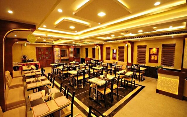 Hotel Ragavendra Residency