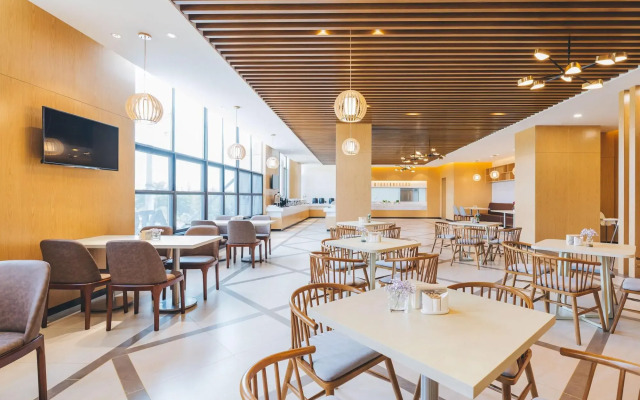Atour Hotel Xian Gaoxin Branch