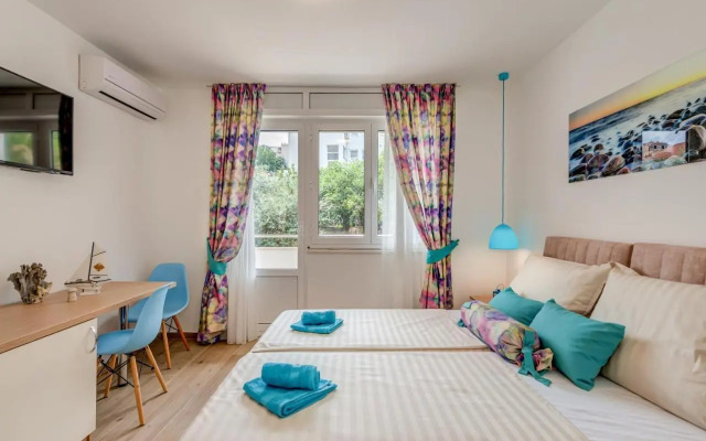 Coloured Rooms