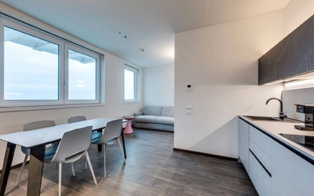 Urban Apartment in Venice near Town Center