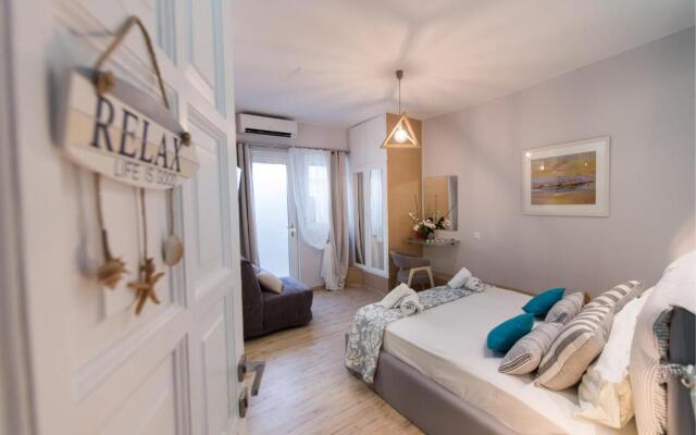 LEFKAS CITY APARTMENTS & Suites