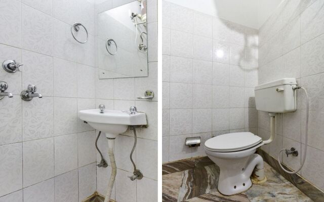 OYO 9740 Hotel Him Sagar