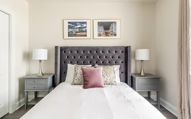 Presidential Suite 2