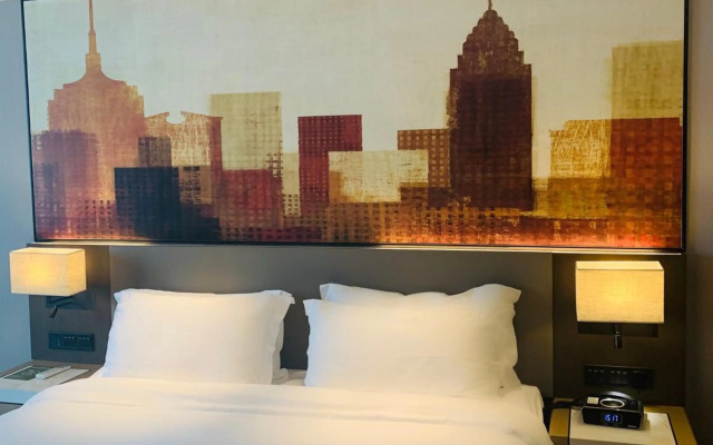 Mercure Shanghai Hongqiao Railway Station