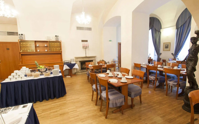 Hotel Modrá Ruže