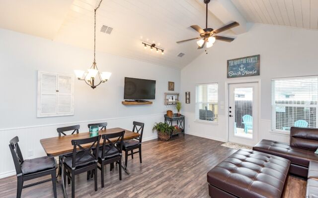 Peach Paradise 107 by RedAwning