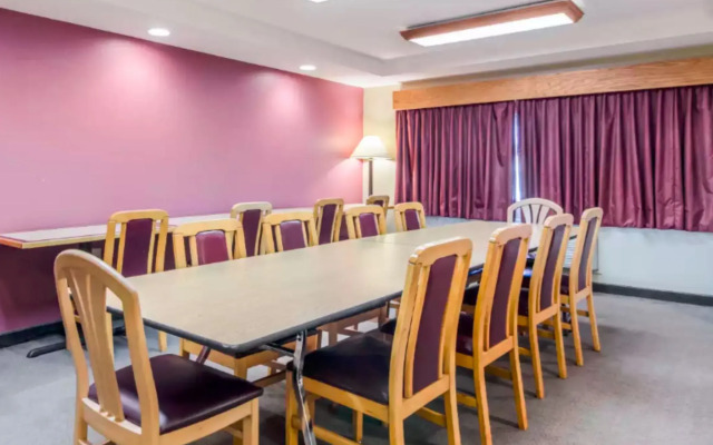 Rodeway Inn