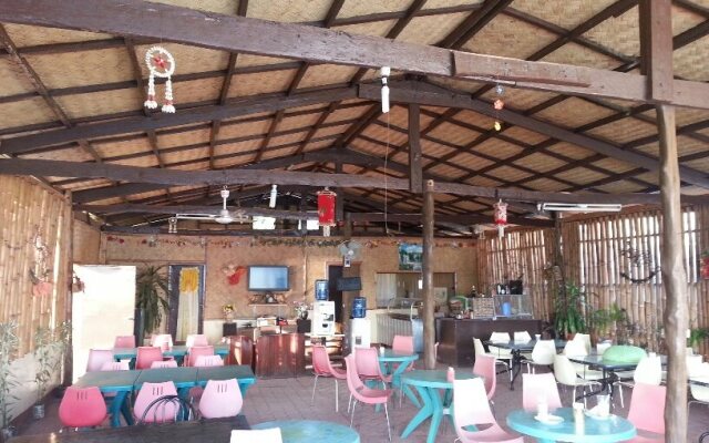 Coron Reef Pension House