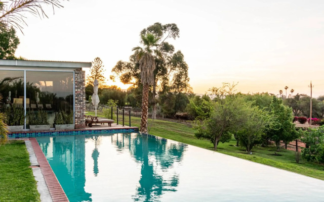 Mooiplaas Guesthouse
