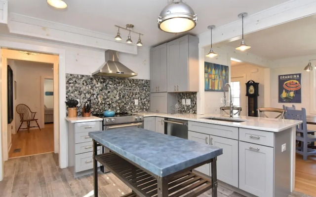 Philadelphia Street 224