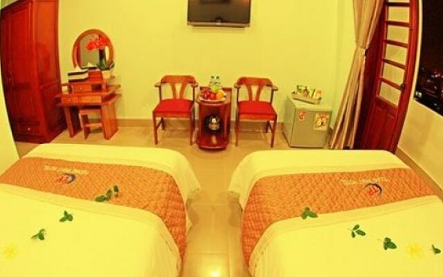 Tuong Phat Hotel