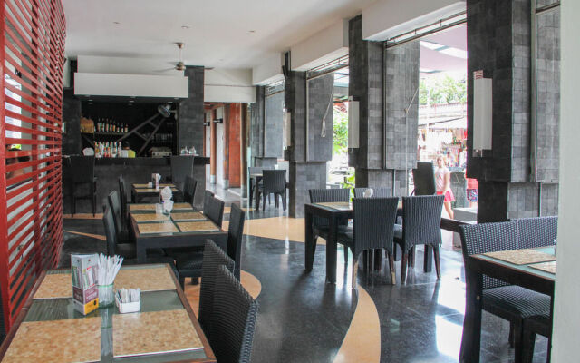 Airy Legian Padma Kuta Bali