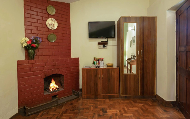 Sherlock Homes  A Heritage Theme Hotel