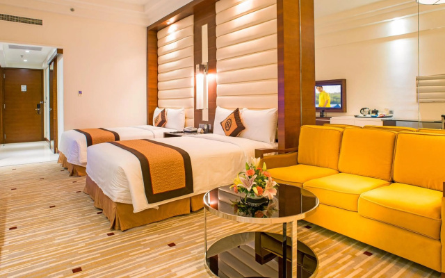 Royal Halong Hotel – Guest Rooms – Ha Long