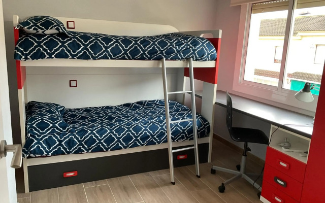 Casa con Gran Piscina particular cerca playa