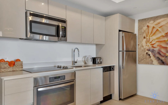 Infinite Views Amazing Pool Gym Near Beach