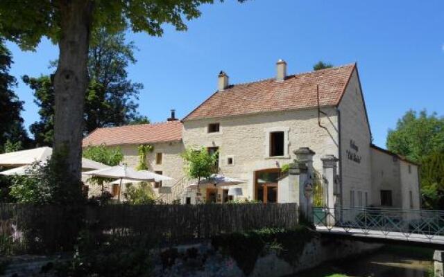 Auberge Côté Rivière