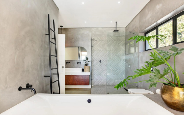 Table Mountain Retreat