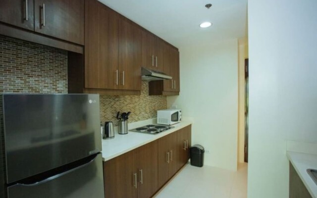 Luxury Condo 904 at The Padgett Place