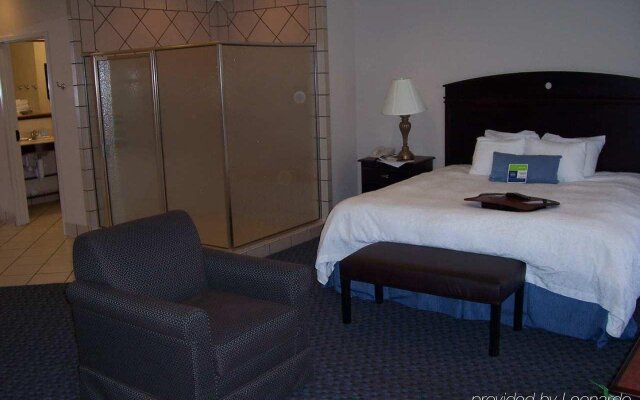 Hampton Inn Mount Airy