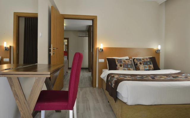 Formback Thermal Suit & Apart