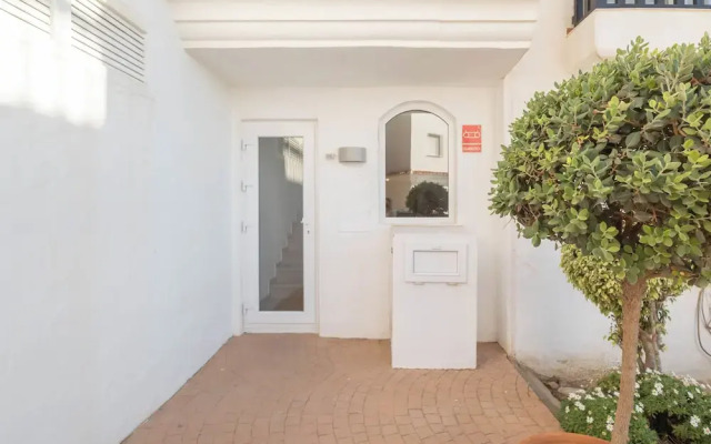 Puerta del mar 2