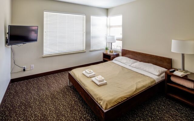HI Whistler - Hostel