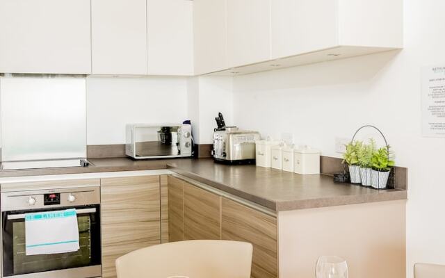 Rethink Living - Luxury Brighton Marina