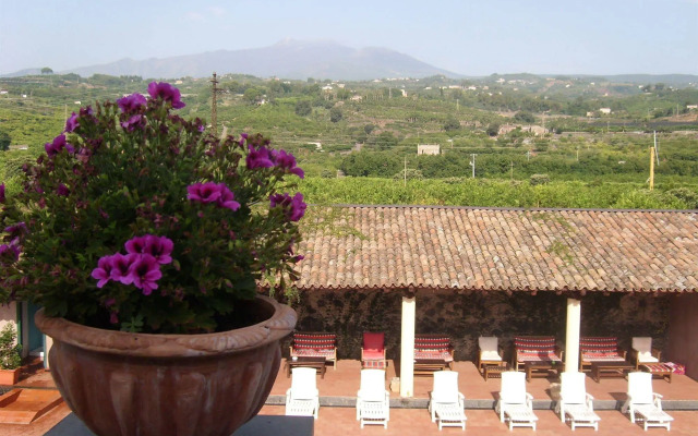 Hotel Etna