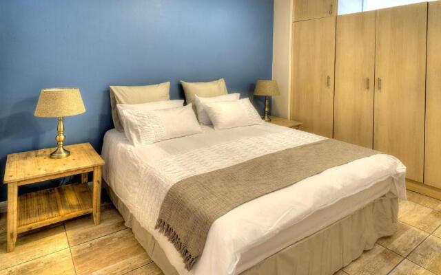 Four Seasons Apartments