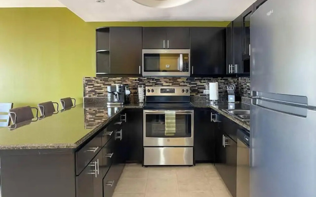 Upscale Ocean View Condo Close to it all Great