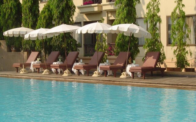 Ubon Buri Hotel & Resort