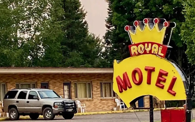 Royal Motel